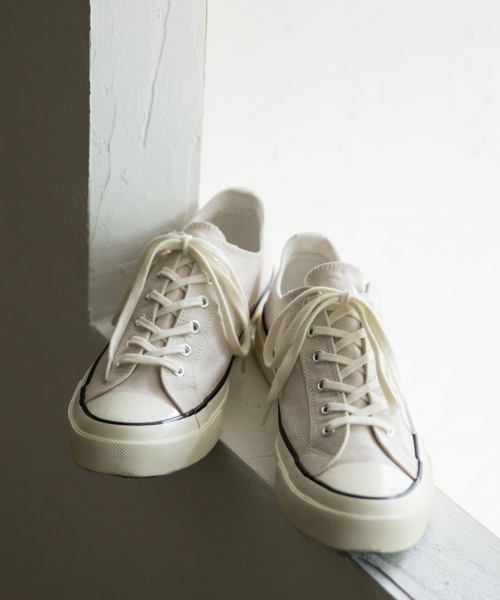 GLOBAL WORK(グローバルワーク)の「フェイクスエード2WAYスニーカー/768931(スニーカー・メンズ・ライトブルー/ブラック/ホワイト・LARGE/MEDIUM/SMALL)」の4枚目の写真