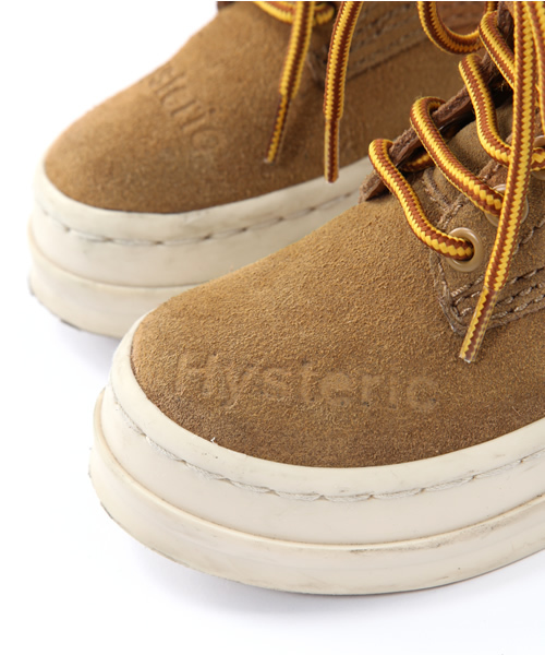 HYSTERIC MINI（ヒステリックミニ）の「New Generation ROCK 8ホール スエードブーツ（ブーツ・キッズ・ベージュ・X-SMALL/SMALL/MEDIUM/LARGE/X-LARGE）」の8枚目の写真