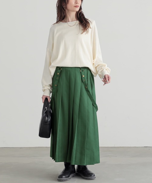 osharewalker（オシャレウォーカー）の「『サス付きプリーツスカート』（スカート・レディース・グリーン/グレー/ブラック/レッド/ベージュ/ライトグレー・FREE）」の11枚目の写真
