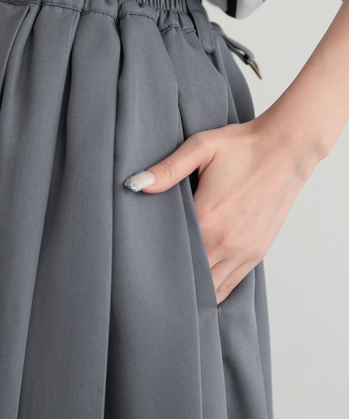 osharewalker（オシャレウォーカー）の「『サス付きプリーツスカート』（スカート・レディース・グリーン/グレー/ブラック/レッド/ベージュ/ライトグレー・FREE）」の18枚目の写真