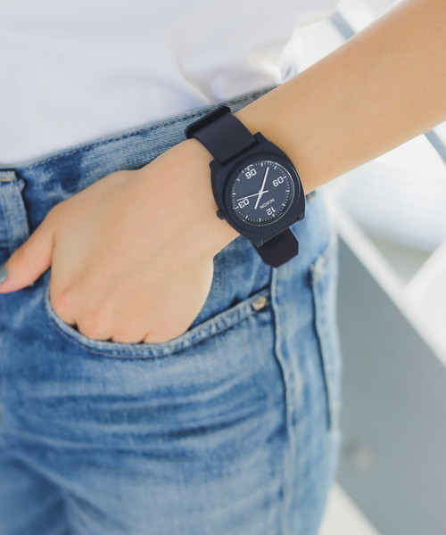 NIXON（ニクソン）の「TIME TELLER P CORP（アナログ腕時計）」 - WEAR