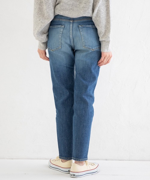 Munich(ミューニック)の「【Munich定番】スラウチテーパードデニムパンツ(デニムパンツ・レディース・インディゴブルー・S/M/XS/XXS)」の11枚目の写真