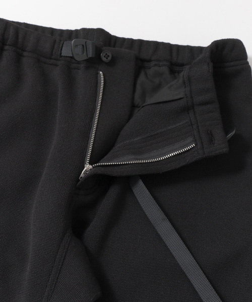 Gramicci（グラミチ）の「GRAMICCI別注 ボンディングフリースNN-PANTS（その他パンツ・メンズ・チャコールグレー/ブラック/グレー・SMALL/MEDIUM/LARGE）」の11枚目の写真