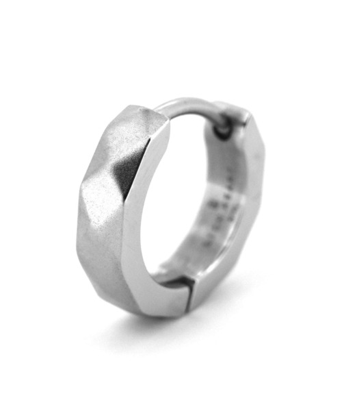 LION HEART（ライオンハート）の「【LION HEART】LH-1 WEB限定 カッティングフープピアス 03EA0015　メンズギフト/誕生日/クリスマス/プレゼント/ペアアクセ（ピアス（片耳用）・メンズ・ブラック/シルバー/ゴールド/シルバー×ゴールド/ブラック系その他3/シルバー系その他2/ブラック系その他2/シルバー系その他3/ピンク/ブルー/ブラック系その他4/ブラック系その他6/ブラック系その他5・FREE）」の11枚目の写真