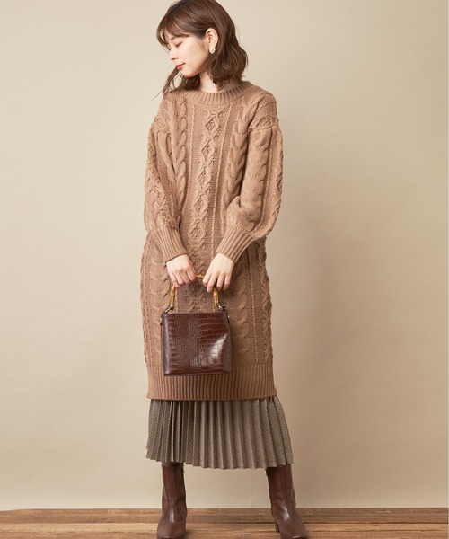 natural couture（ナチュラルクチュール）の「レトロケーブルニット