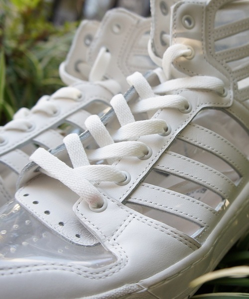 adidas Originals by JEREMY SCOTT（アディダスオリジナルスバイ 