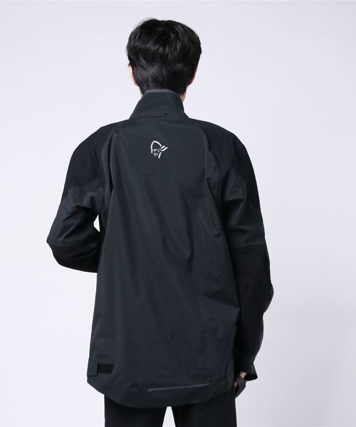 Norrona（ノローナ）の「【NORRONA】ノローナ skibotn Gore-Tex Pro Jacket（ブルゾン・メンズ・ブラック・MEDIUM/X-LARGE）」の3枚目の写真