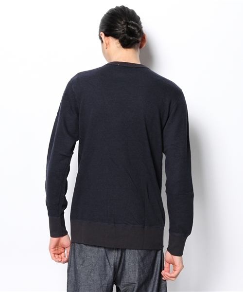 BEAMS(ビームス)の「SBTRACT×BEAMS / 別注 クルースウェット(スウェット・メンズ・ネイビー・LARGE/SMALL/MEDIUM)」の3枚目の写真