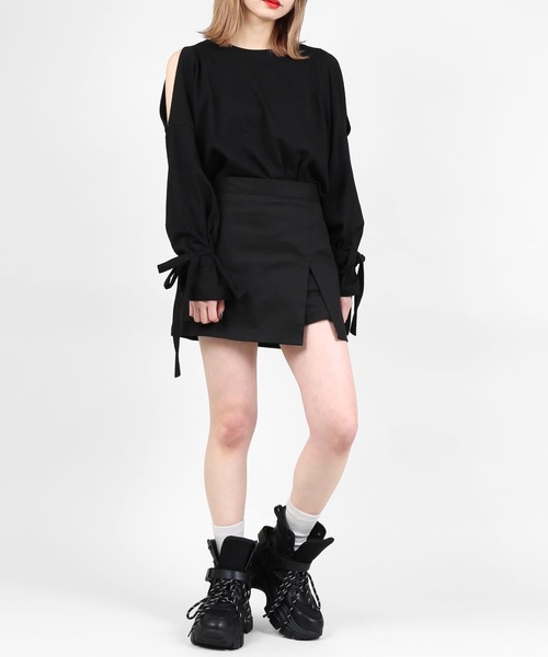 DING（ディング）の「DING/キャンディスリーブ肩あきロングTシャツ（Tシャツ/カットソー・レディース・ホワイト/ブラック・FREE）」の10枚目の写真