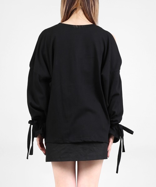 DING（ディング）の「DING/キャンディスリーブ肩あきロングTシャツ（Tシャツ/カットソー・レディース・ホワイト/ブラック・FREE）」の18枚目の写真