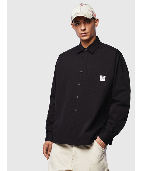 diesel ルーズフィット　パッチデザイン　シャツ　Sサイズ diesel ルーズフィット パッチデザイン シャツ Sサイズ