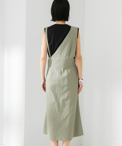 STUDIOUS(ステュディオス)の「【STUDIOUS】アシメジャンパースカート(ワンピース・レディース・カーキ/ブラウン・1/2)」の3枚目の写真