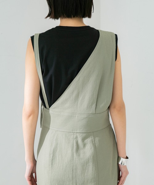 STUDIOUS(ステュディオス)の「【STUDIOUS】アシメジャンパースカート(ワンピース・レディース・カーキ/ブラウン・1/2)」の6枚目の写真