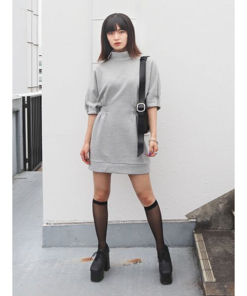 EMODA（エモダ）の「ラウンドバルキーシューズ（ローファー・レディース・ブラック/ベージュ/レッド・SMALL/MEDIUM/LARGE）」の6枚目の写真