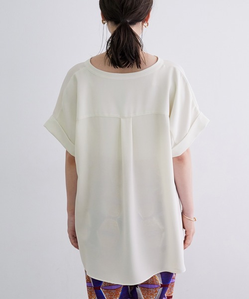 ADAM ET ROPE'（アダムエロペ）の「エステルツイルドルマンブラウス（シャツ/ブラウス・レディース・グリーン/ダークブラウン/ピンク/ホワイト・FREE）」の12枚目の写真