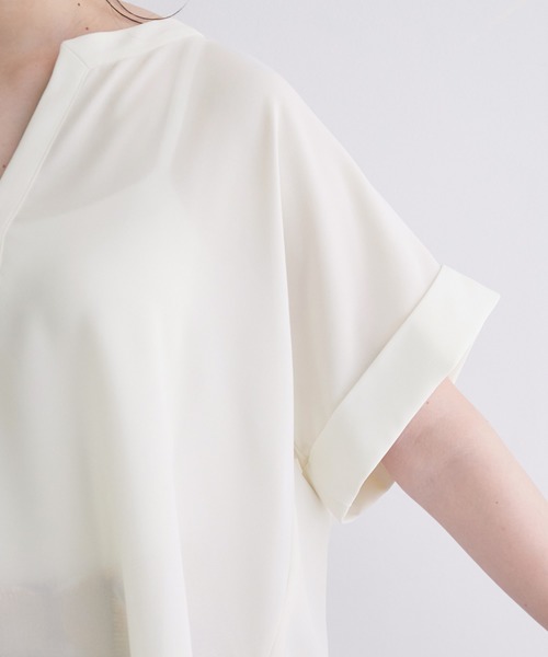 ADAM ET ROPE'（アダムエロペ）の「エステルツイルドルマンブラウス（シャツ/ブラウス・レディース・グリーン/ダークブラウン/ピンク/ホワイト・FREE）」の19枚目の写真