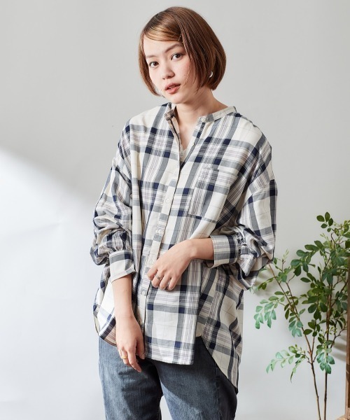 cepo(セポ)の「チェックバンドカラーオーバーシャツ(シャツ/ブラウス・レディース・ブラウン系/イエロー系/ブラック系/オフホワイト・M)」の2枚目の写真