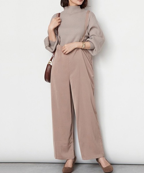 STYLEBLOCK(スタイルブロック)の「サロペットマットサテンパンツ(サロペット/オーバーオール・レディース・ブラック/パープル/グレイッシュベージュ/モカ・M)」の1枚目の写真