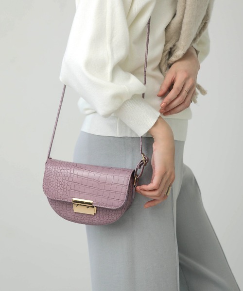 Bou Jeloud(ブージュルード)の「コンパクトミニショルダーバッグ(ショルダーバッグ・レディース・ブラック/ラベンダー/ホワイト系その他・FREE)」の3枚目の写真