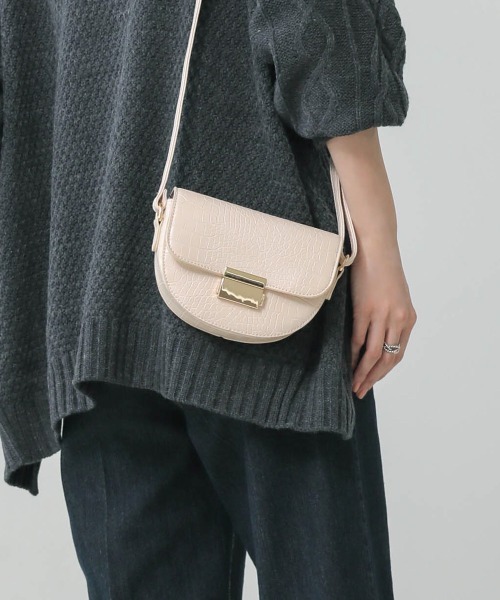 Bou Jeloud(ブージュルード)の「コンパクトミニショルダーバッグ(ショルダーバッグ・レディース・ブラック/ラベンダー/ホワイト系その他・FREE)」の2枚目の写真