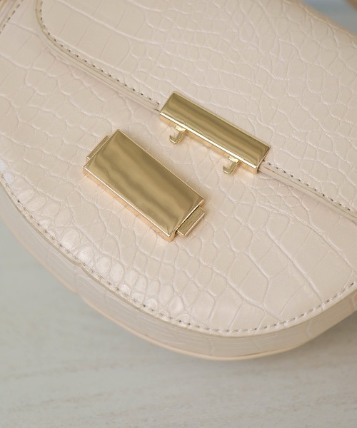 Bou Jeloud(ブージュルード)の「コンパクトミニショルダーバッグ(ショルダーバッグ・レディース・ブラック/ラベンダー/ホワイト系その他・FREE)」の5枚目の写真