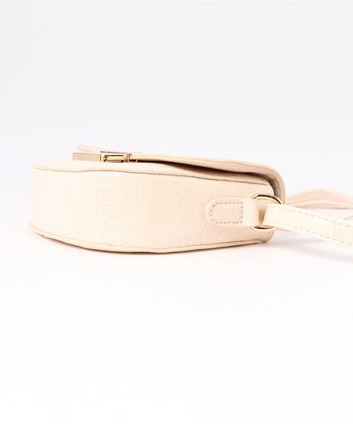 Bou Jeloud(ブージュルード)の「コンパクトミニショルダーバッグ(ショルダーバッグ・レディース・ブラック/ラベンダー/ホワイト系その他・FREE)」の13枚目の写真