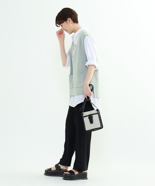 INDIVI（インディヴィ）の「◇フロントポケットVネックベスト（ベスト