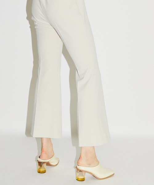 PUBLIC TOKYO（パブリックトウキョウ）の「イージータイトフレアパンツ（その他パンツ・レディース・イエロー/オレンジ/ナチュラル・1/2）」の15枚目の写真