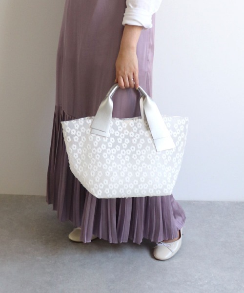 セール 花刺繍pvcトートバッグ トートバッグ Mian ミアン のファッション通販 Zozotown