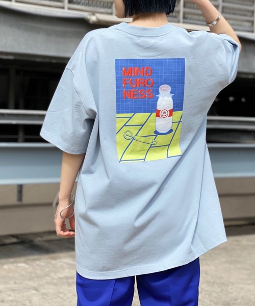 PBLIM（ページボーイリム）の「【PAGEBOYLIM】サウナボーイコラボフロアガリT（Tシャツ/カットソー・レディース・オフホワイト/サックスブルー・MEDIUM/LARGE）」の7枚目の写真