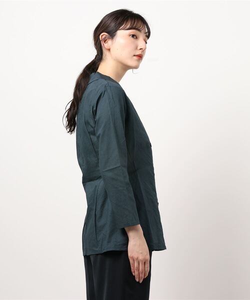 mizuiroind（ミズイロインド）の「mizuiro ind ダブルブレスドシャツ（シャツ/ブラウス・レディース・オフホワイト/その他/ブラック・FREE）」の5枚目の写真