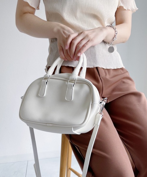 CLEA（クレア）の「2WAYPUボストンバッグ（ボストンバッグ・レディース・ブラック/アイボリー/キャメル・FREE）」の5枚目の写真