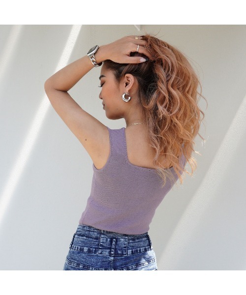 ANAP（アナップ）の「スクエアネックニットタンクトップ（タンクトップ・レディース・パープル/ブルー/アイボリー/ブラック・FREE）」の16枚目の写真