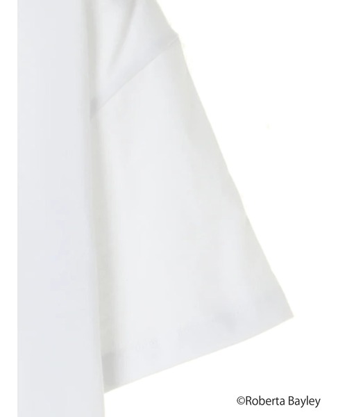 earth music&ecology(アースミュージックアンドエコロジー)の「【WEB限定】Roberta Bayley Tシャツ B *(Tシャツ/カットソー・レディース・オフホワイト/ライトグレー・M/L)」の11枚目の写真