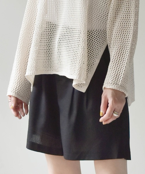 muure（ミュール）の「コットンリネンハーフパンツ（その他パンツ・レディース・ブラック/ベージュ/アイボリー・FREE）」の2枚目の写真