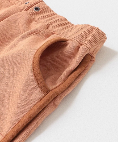 URBAN RESEARCH DOORS(アーバンリサーチドアーズ)の「裏毛パイピングショーツ(KIDS)(その他パンツ・キッズ・ブラウン/グリーン・90/120/105/135)」の19枚目の写真