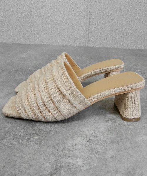 alala（アララ）の「ドレープミュール　◇（サンダル・レディース・ナチュラル/ブラック/アイボリー/グレイッシュベージュ・LL/S/M/L）」の10枚目の写真