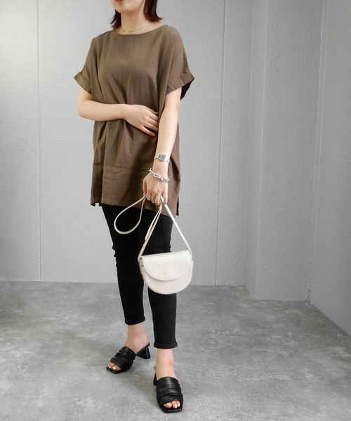 alala（アララ）の「ドレープミュール　◇（サンダル・レディース・ナチュラル/ブラック/アイボリー/グレイッシュベージュ・LL/S/M/L）」の9枚目の写真