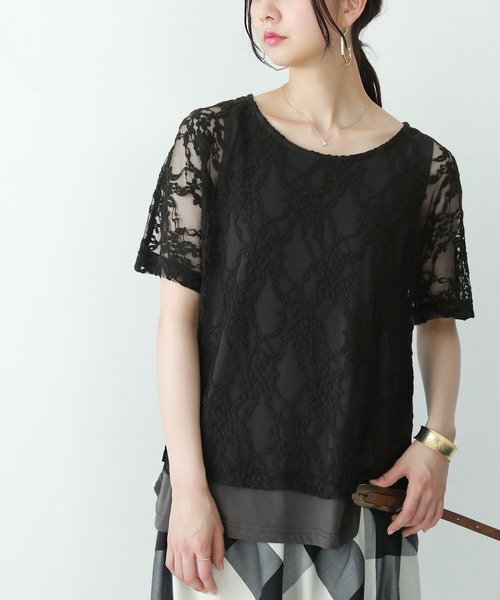 osharewalker（オシャレウォーカー）の「【廃盤】『花柄レースドッキングTシャツ』（Tシャツ/カットソー・レディース・ブラック/ベージュ/パープル/ミント・2/1）」の2枚目の写真