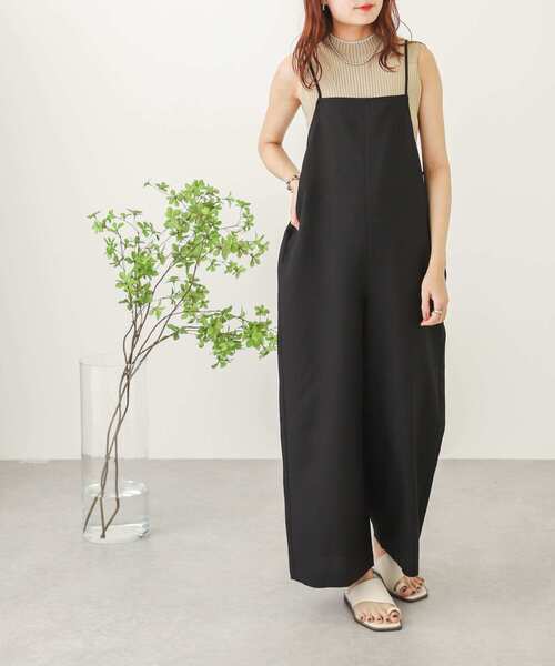 SENSE OF PLACE by URBAN RESEARCH（センスオブプレイスバイアーバンリサーチ）の「シアーシャツサロペットレイヤードアンサンブル（サロペット/オーバーオール・レディース・ブラック/グリーン/アイボリー・ONE）」の2枚目の写真