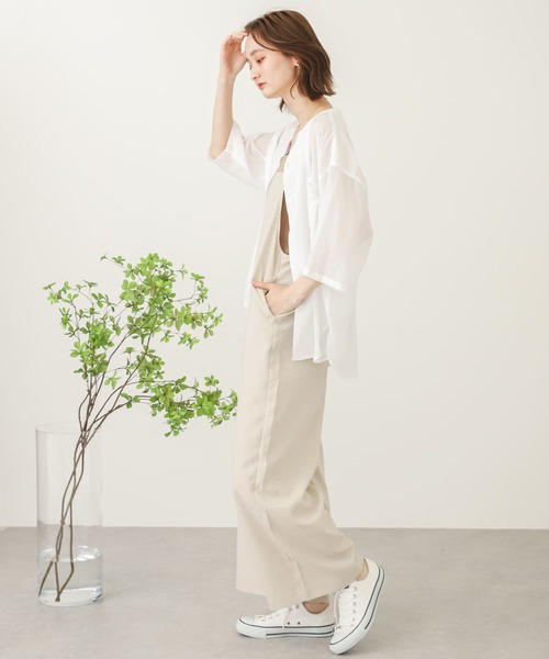 SENSE OF PLACE by URBAN RESEARCH（センスオブプレイスバイアーバンリサーチ）の「シアーシャツサロペットレイヤードアンサンブル（サロペット/オーバーオール・レディース・ブラック/グリーン/アイボリー・ONE）」の18枚目の写真