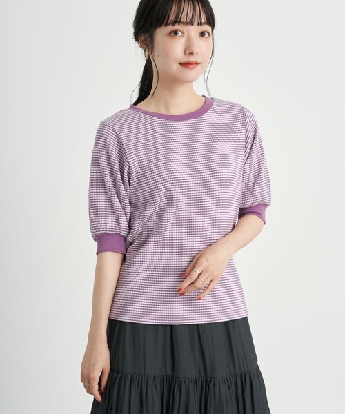 earth music&ecology（アースミュージックアンドエコロジー）の「マルチボーダーカットプルオーバー ＊（Tシャツ/カットソー・レディース・パープル/ブラック/サックスブルー・FREE）」の3枚目の写真