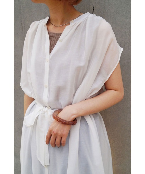 NICOLE white（ニコルホワイト）の「バンドカラーロングワンピース（ワンピース・レディース・オレンジ/オフホワイト/ブラック・FREE）」の9枚目の写真