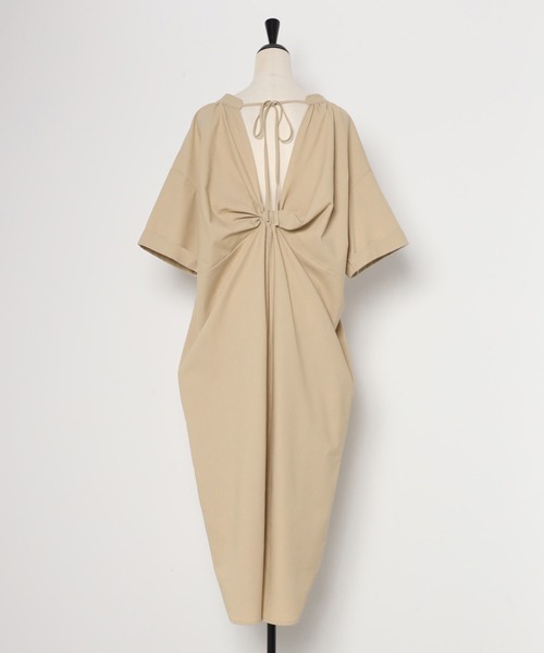 ワンピース Bonjour セール】バックデザインVネックワンピース（ワンピース