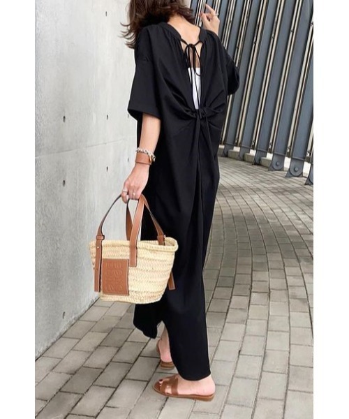 セール】バックデザインVネックワンピース（ワンピース）｜Bonjour