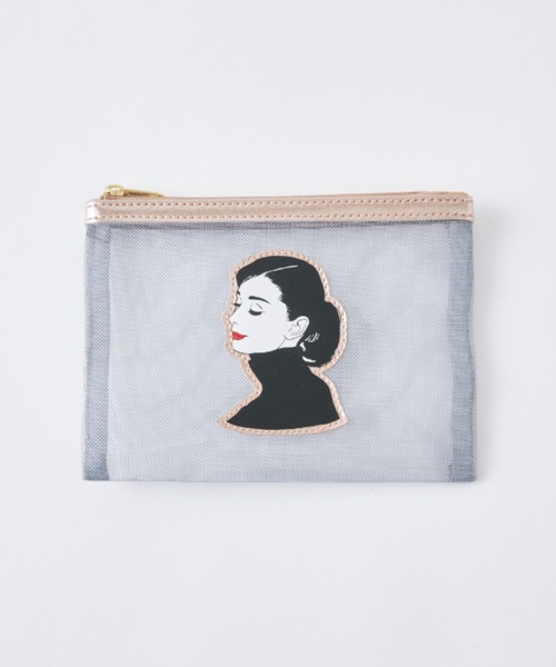 Actually（アクチュアリー）の「Fairy 横長メッシュポーチ（ポーチ・レディース・シルバー/ブラック・フリー）」の10枚目の写真