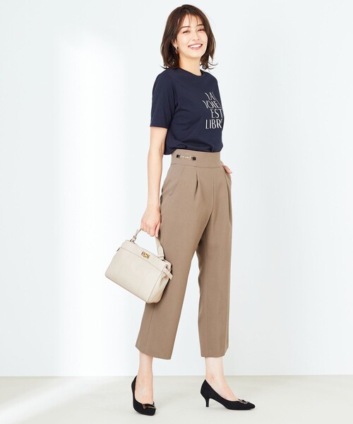 ANY SIS(エニィスィス)の「【UVケア】グラフィックロゴ Tシャツ(Tシャツ/カットソー・レディース・ネイビー系/ダークブラウン系/ホワイト系・4)」の8枚目の写真