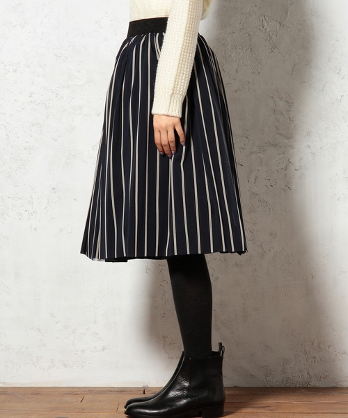 green label relaxing（グリーンレーベルリラクシング）の「monableレジメチュールリバーシブル スカート（スカート・レディース・オリーブ/ネイビー・38/36）」の6枚目の写真