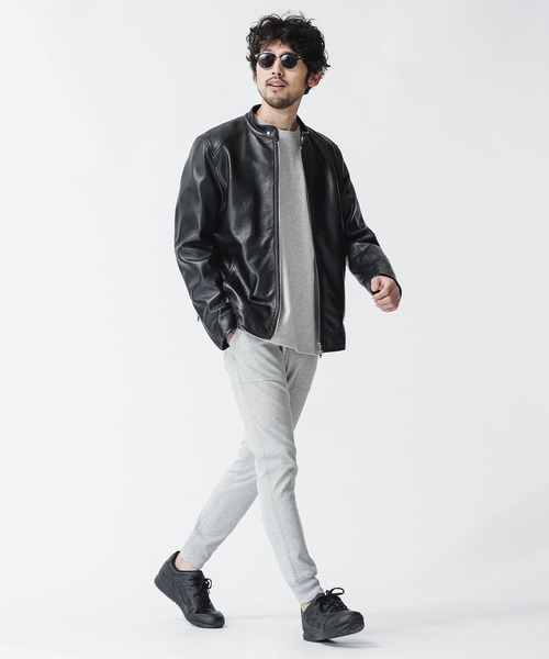 NANO universe（ナノユニバース）の「WONDER LIGHT LEATHER シングル