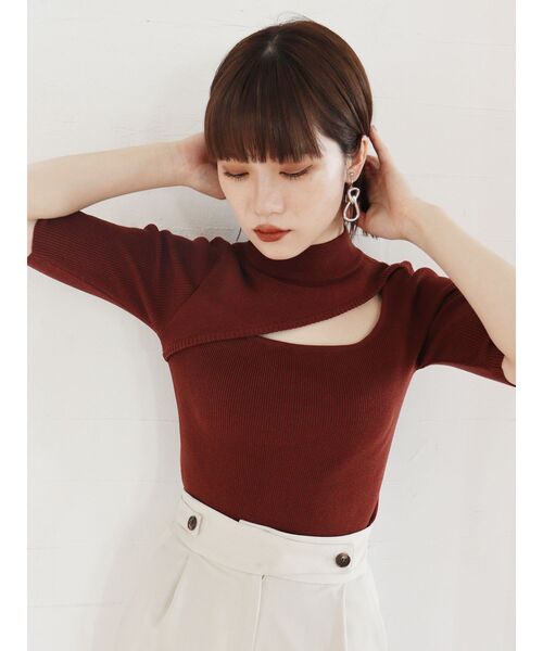 MURUA(ムルーア)の「変形ネックタートルニット(ニット/セーター・レディース・ブラック/ブラウン/アイボリー/モカ・FREE)」の10枚目の写真